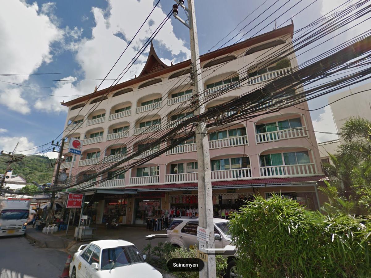 Baan Petcharat Hotel Patong Exterior foto